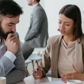 Chính kiến là gì? Bí quyết để trở thành người có chính kiến